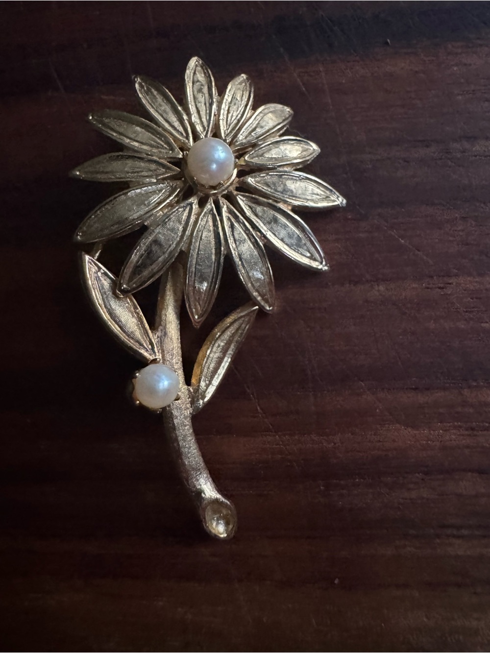 Vintage Brooks Gold Tone Floral Brooch with Pearl Centers